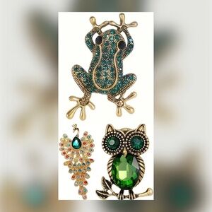 Statement Animal Brooch Bundle · Frog Owl Peacock · Rhinestone Gold Tone Pins